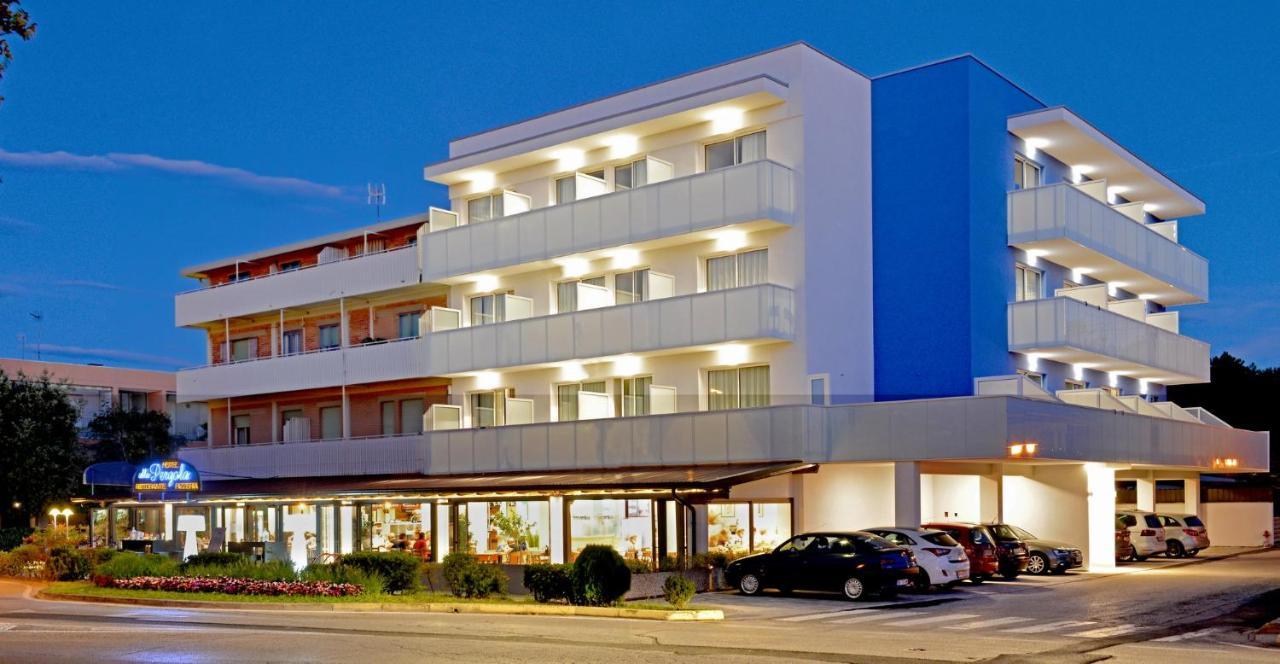 Hotel Alla Pergola 3*