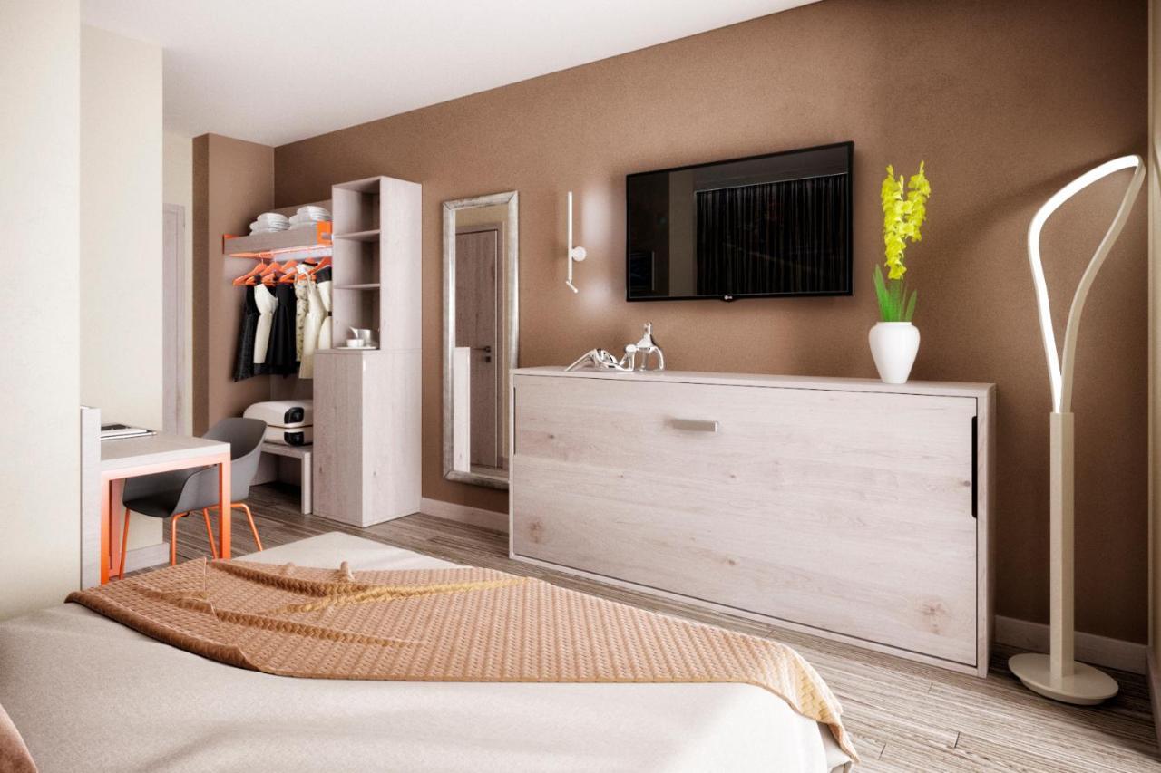 Hotel Alla Pergola 3*